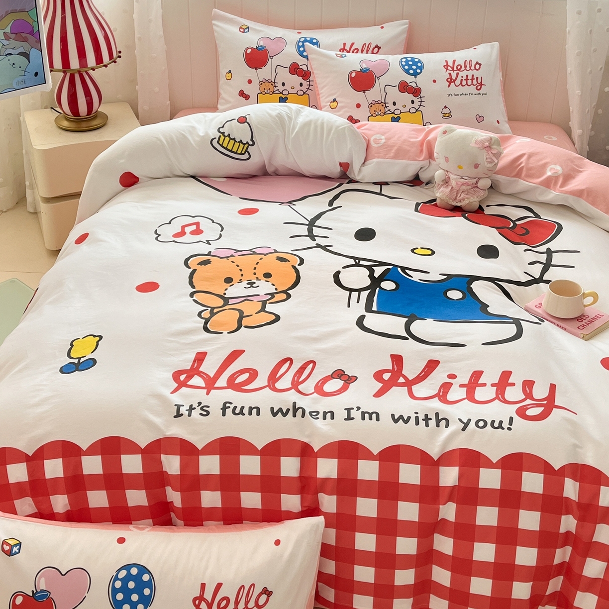 91家纺网 家纺一手货源 找家纺 博雅 2026春夏新款三丽鸥新花型全棉纯棉大版印花四件套 全棉大版-乐园kt