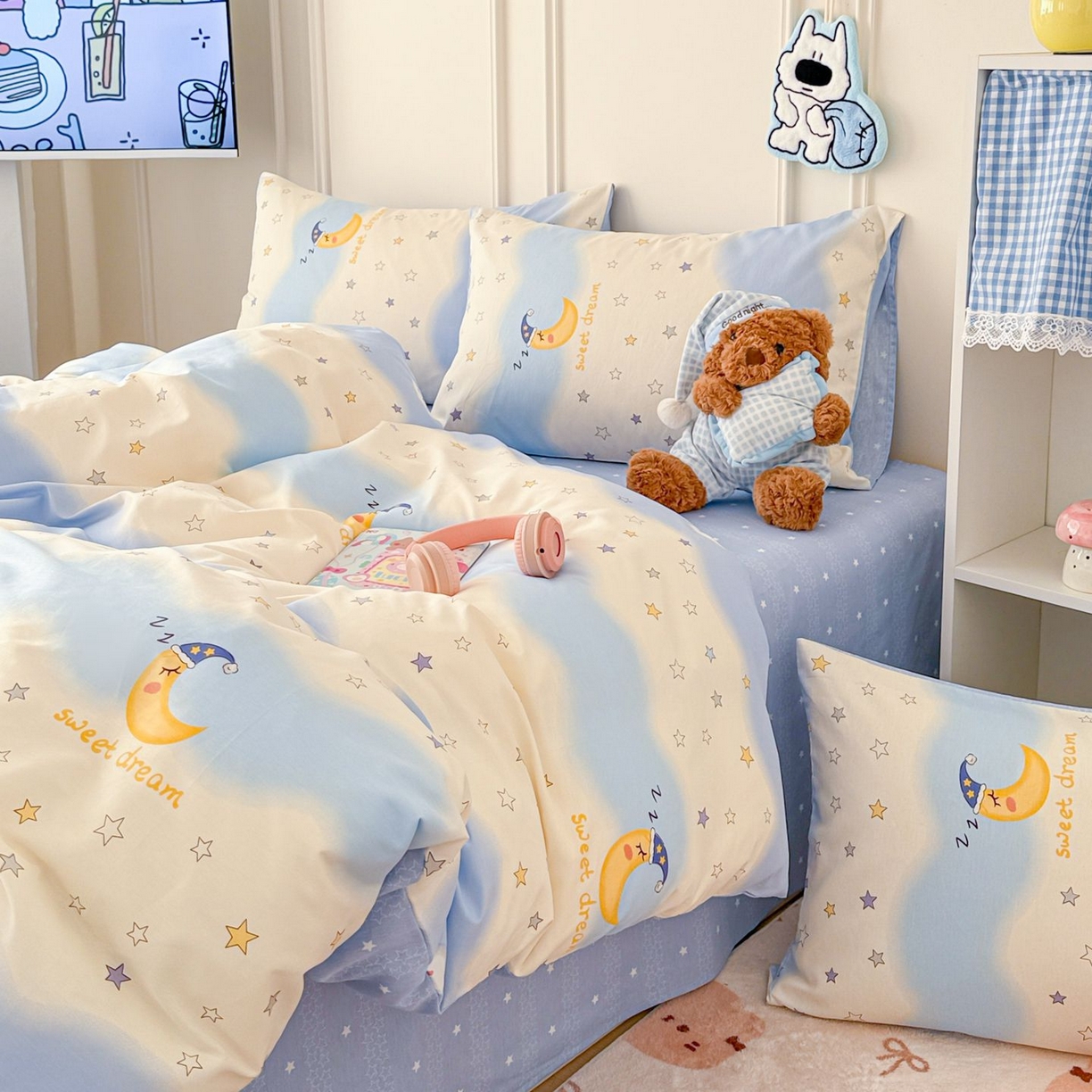 91家纺网 家纺一手货源 找家纺 女子家纺 2026新款全棉12868卡通印花四件套大耳朵兔兔系列 星夜星浪