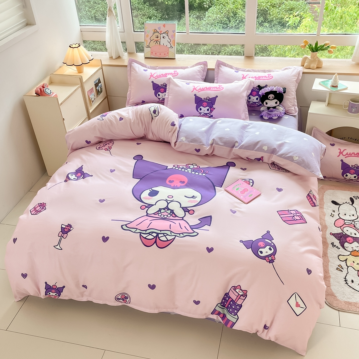 91家纺网 家纺一手货源 找家纺 博雅 2026春夏新款三丽鸥新花型全棉纯棉大版印花四件套 全棉大版（升级款信封枕）礼盒库洛米