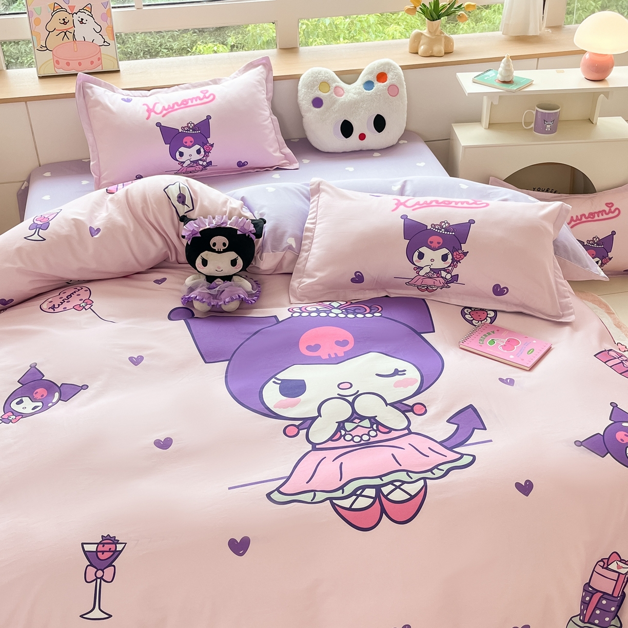 91家纺网 家纺一手货源 找家纺 博雅 2026春夏新款三丽鸥新花型全棉纯棉大版印花四件套 全棉大版（升级款信封枕）礼盒库洛米