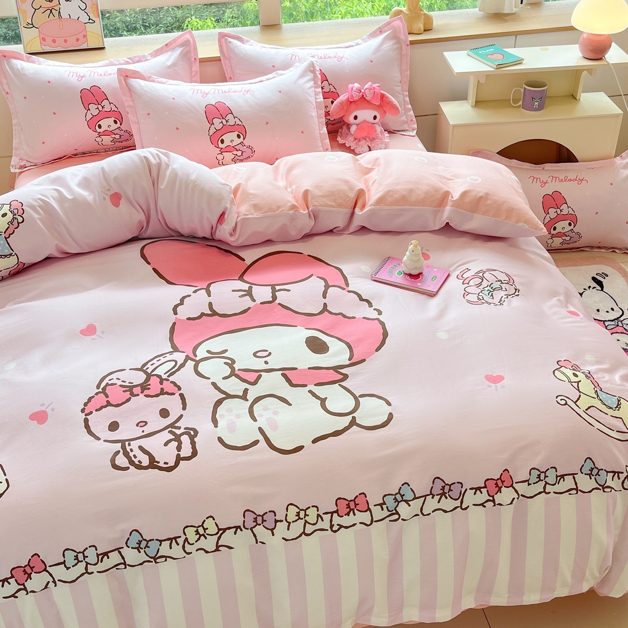 91家纺网 家纺一手货源 找家纺 博雅 2026春夏新款三丽鸥新花型全棉纯棉大版印花四件套 全棉大版（升级款信封枕）木马美乐蒂