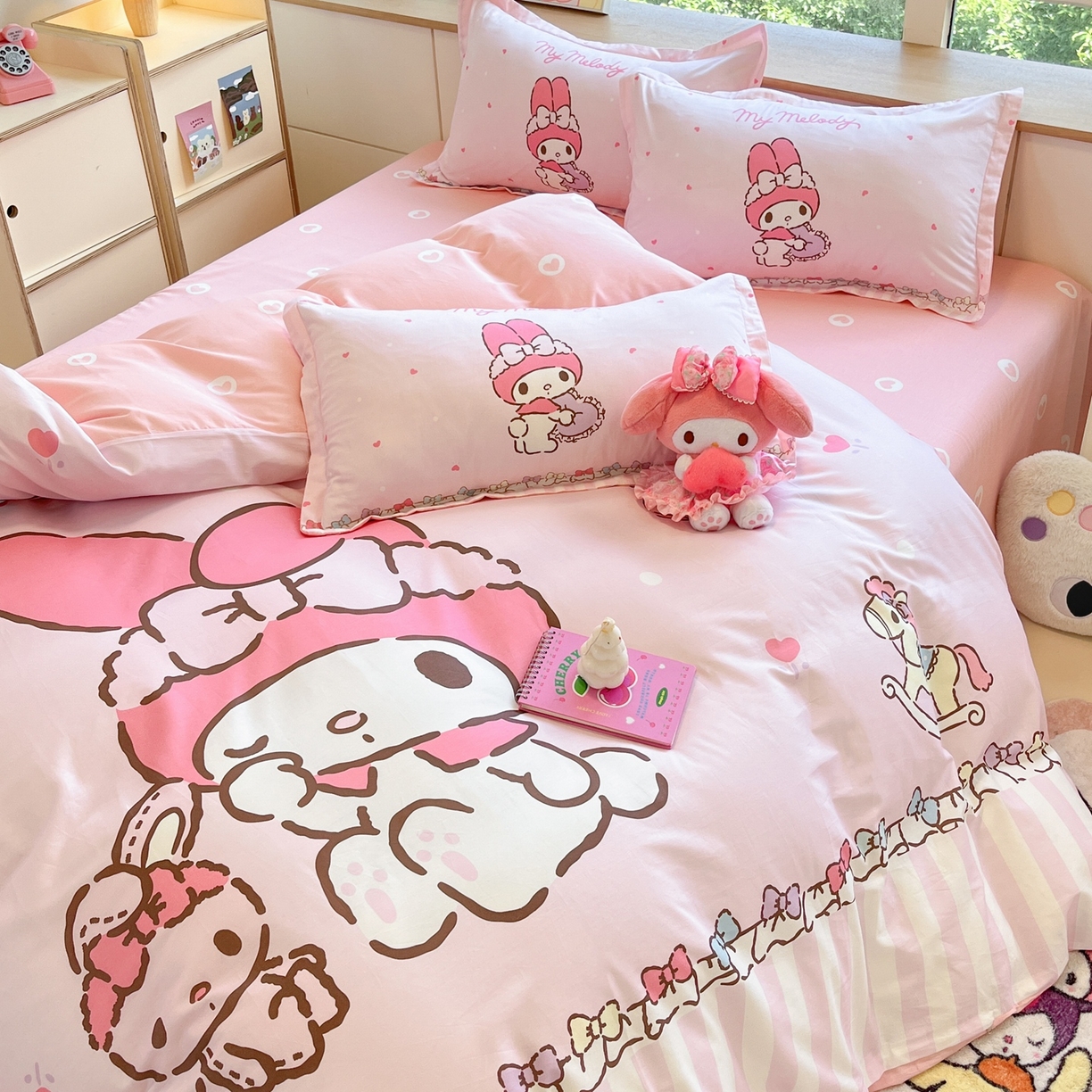 91家纺网 家纺一手货源 找家纺 博雅 2026春夏新款三丽鸥新花型全棉纯棉大版印花四件套 全棉大版（升级款信封枕）木马美乐蒂