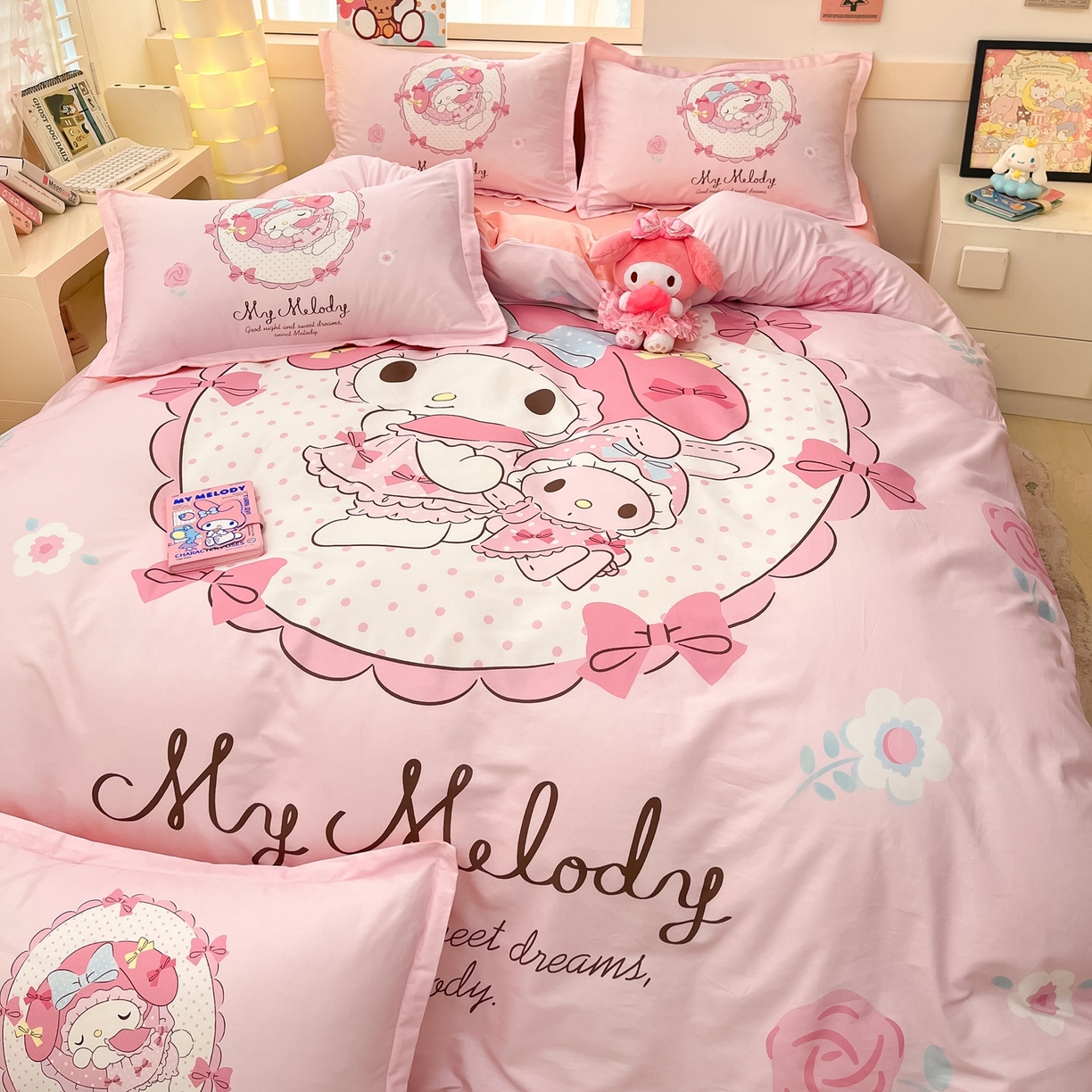 91家纺网 家纺一手货源 找家纺 博雅 2026春夏新款三丽鸥新花型全棉纯棉大版印花四件套 全棉大版（升级款信封枕）小花美乐蒂