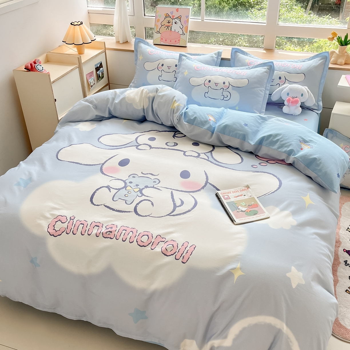 91家纺网 家纺一手货源 找家纺 博雅 2026春夏新款三丽鸥新花型全棉纯棉大版印花四件套 全棉大版（升级款信封枕）云朵玉桂狗