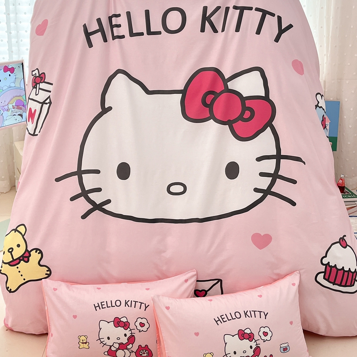 91家纺网 家纺一手货源 找家纺 博雅 2026春夏新款三丽鸥新花型全棉纯棉大版印花四件套 全棉大版-大脸猫kt