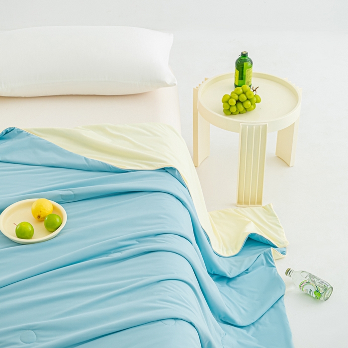 91家纺网 家纺一手货源 找家纺 爱彼家纺 2026新款冰卡Pro+深睡双面用锦纶夏被空调被夏季A类纯色双拼凉感薄被子可机洗被芯-冰卡系列二 冰卡-天蓝+芝士