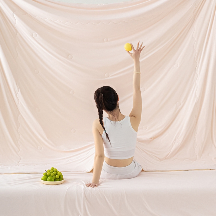 91家纺网 家纺一手货源 找家纺 爱彼家纺 2026新款冰卡Pro+深睡双面用锦纶夏被空调被夏季A类纯色双拼凉感薄被子可机洗被芯-冰卡系列二 冰卡-浅粉+芝士