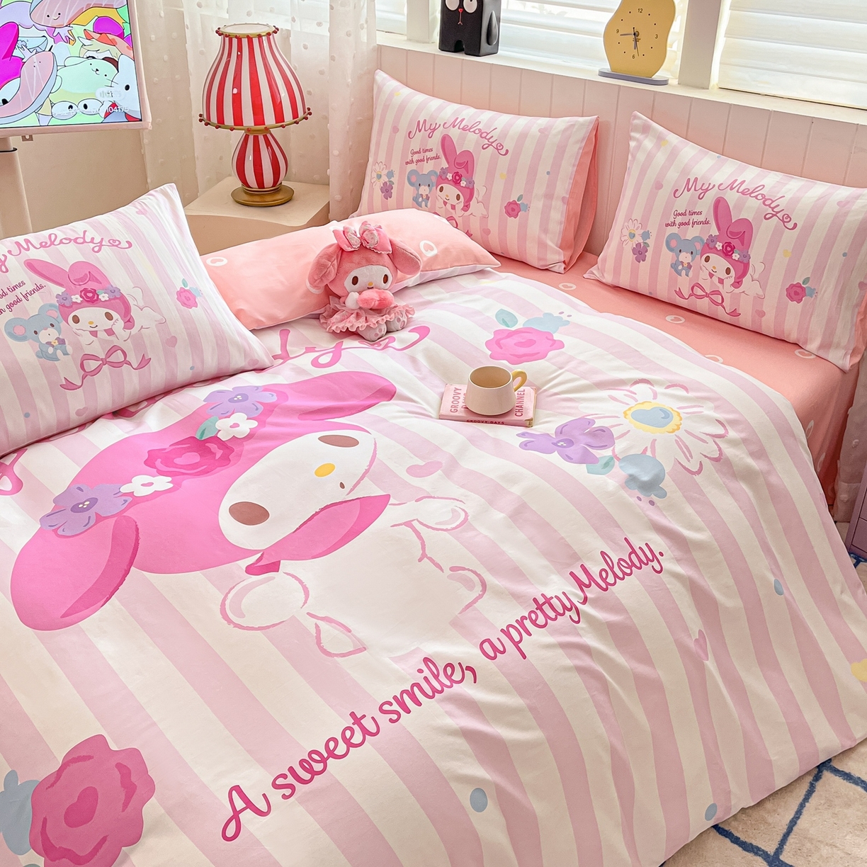 91家纺网 家纺一手货源 找家纺 博雅 2026春夏新款三丽鸥新花型全棉纯棉大版印花四件套 全棉大版-花环美乐蒂