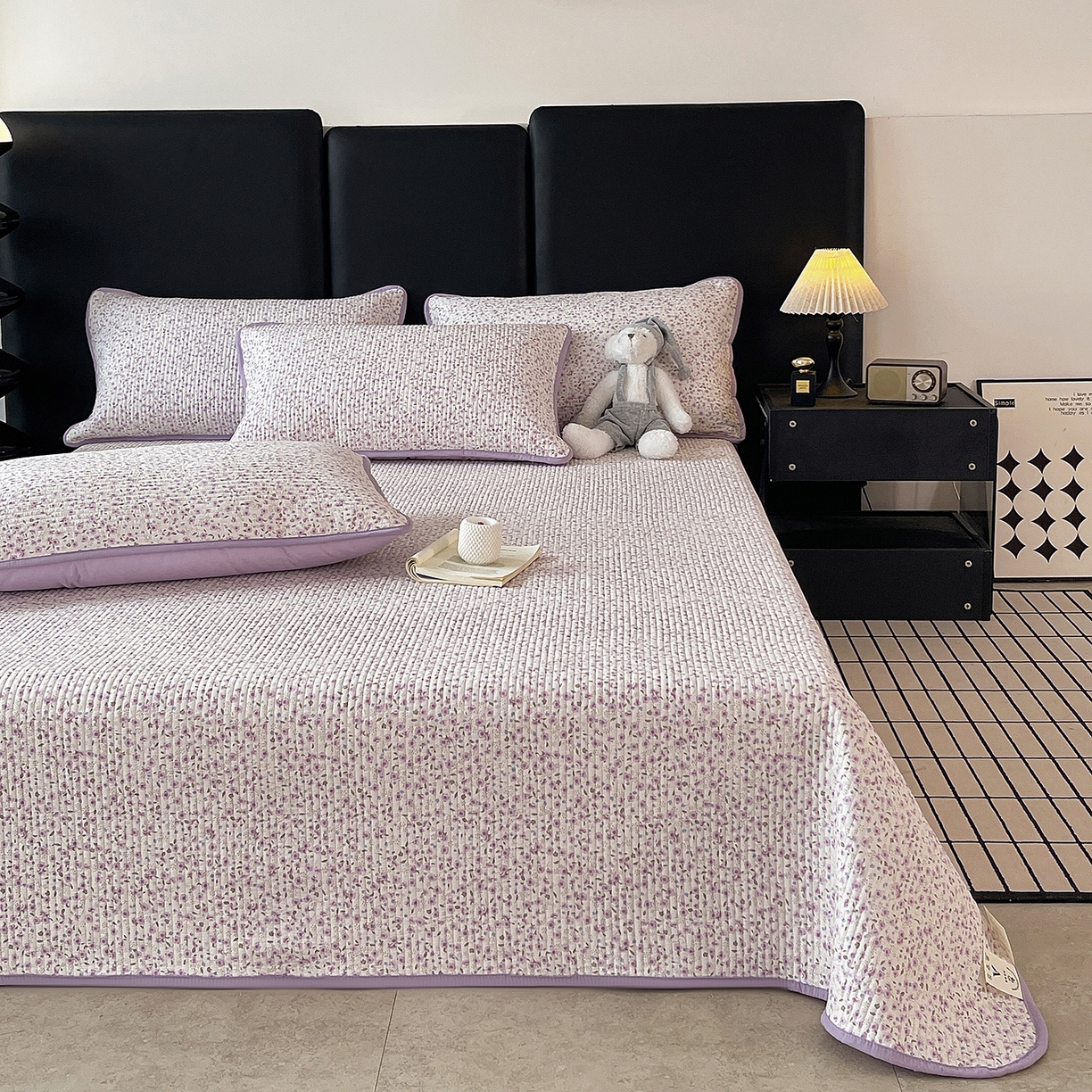 91家纺网 家纺一手货源 找家纺 金丝兔 2026新款复古碎花亲肤水洗棉单床盖仿棉夹棉床盖床盖三件套 荔椿