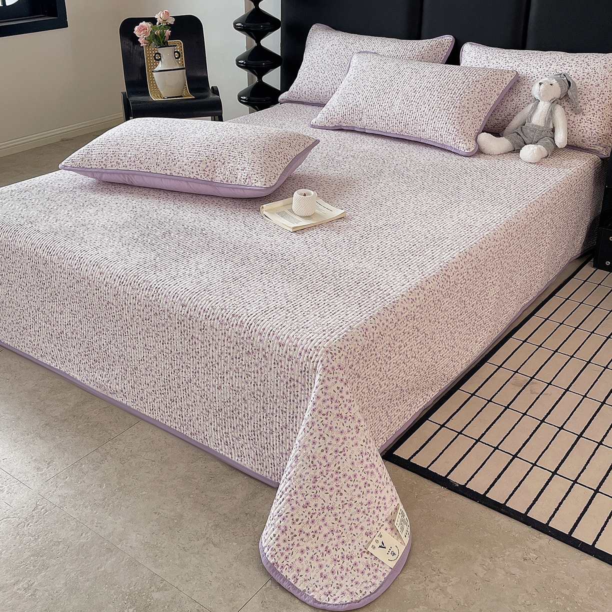 91家纺网 家纺一手货源 找家纺 金丝兔 2026新款复古碎花亲肤水洗棉单床盖仿棉夹棉床盖床盖三件套 荔椿