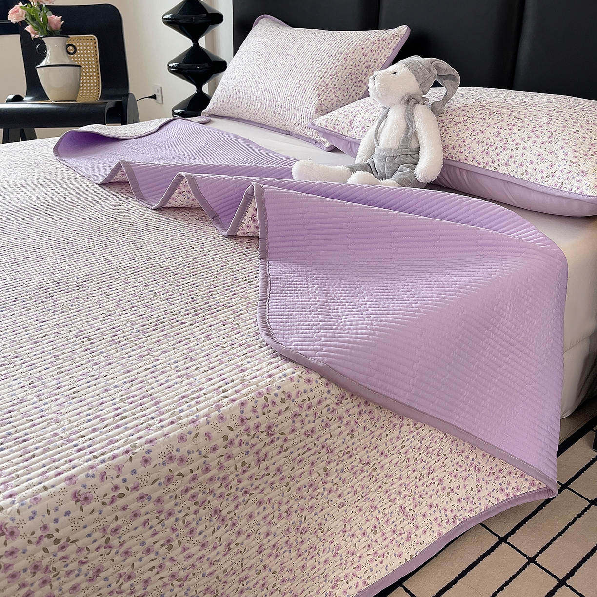 91家纺网 家纺一手货源 找家纺 金丝兔 2026新款复古碎花亲肤水洗棉单床盖仿棉夹棉床盖床盖三件套 荔椿