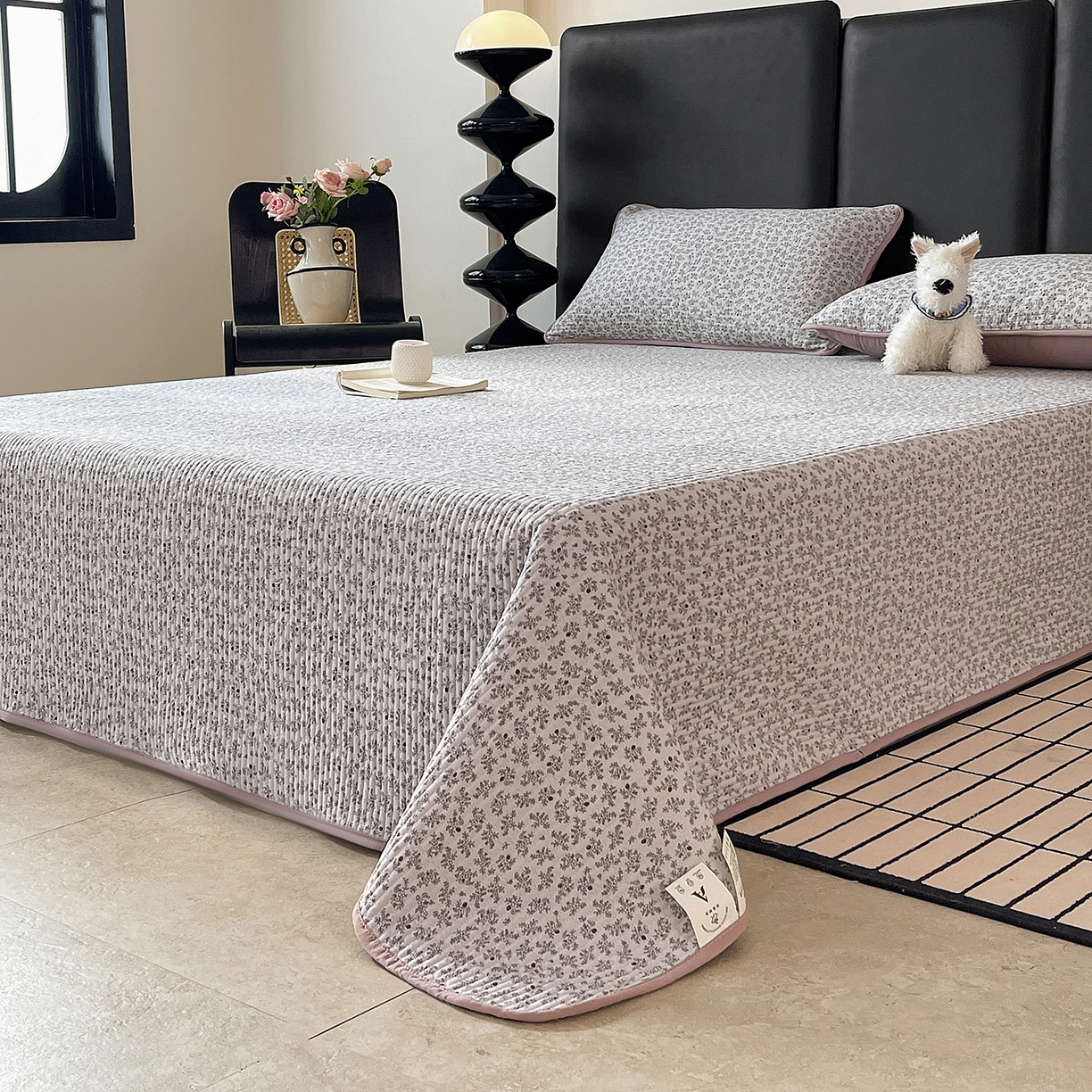 91家纺网 家纺一手货源 找家纺 金丝兔 2026新款复古碎花亲肤水洗棉单床盖仿棉夹棉床盖床盖三件套 喜糯