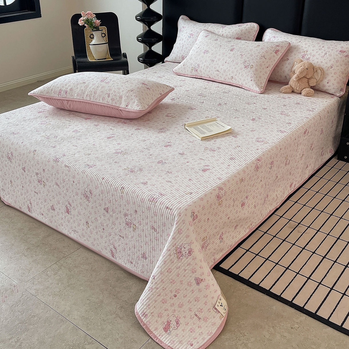 91家纺网 家纺一手货源 找家纺 金丝兔 2026新款复古碎花亲肤水洗棉单床盖仿棉夹棉床盖床盖三件套 小花喵