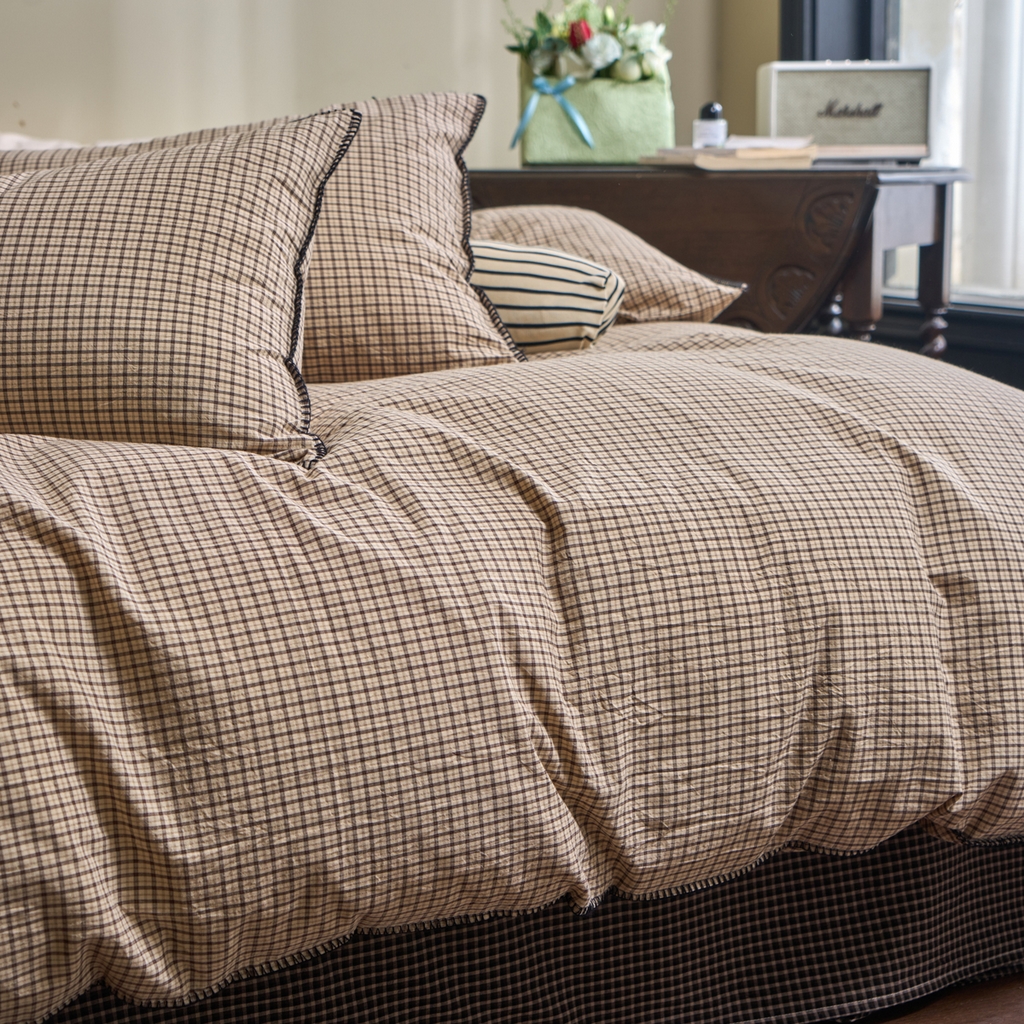 91家纺网 家纺一手货源 找家纺 洋铭区（原狠狠爱） 2026新款色织水洗棉一字边四件套系列 杏仁米格