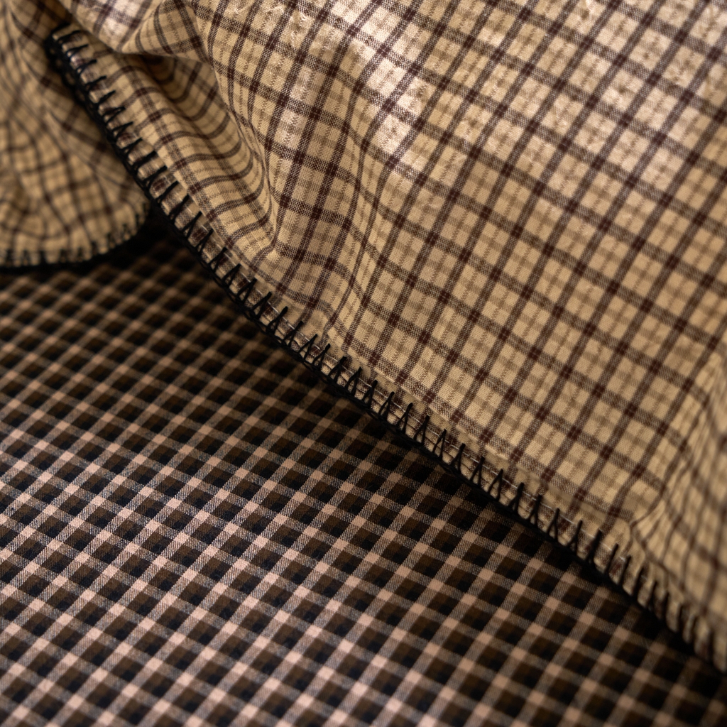 91家纺网 家纺一手货源 找家纺 洋铭区（原狠狠爱） 2026新款色织水洗棉一字边四件套系列 杏仁米格