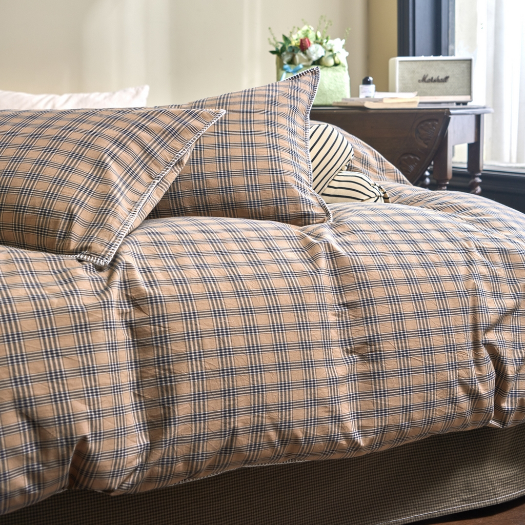 91家纺网 家纺一手货源 找家纺 洋铭区（原狠狠爱） 2026新款色织水洗棉一字边四件套系列 烟幕棕格