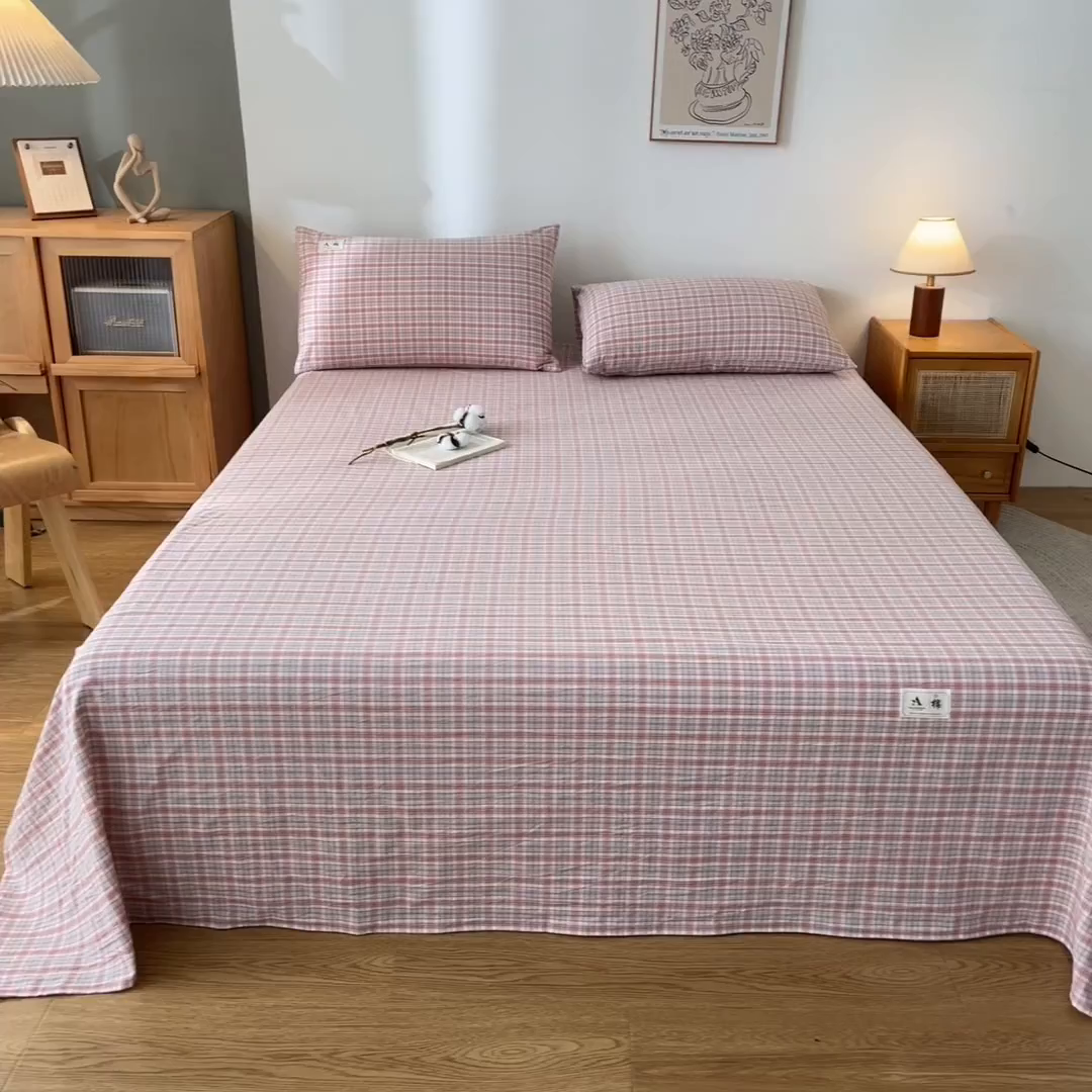 91家纺网 家纺一手货源 找家纺 21度C 2026新款A类全棉水洗棉母婴级床单 洋气红