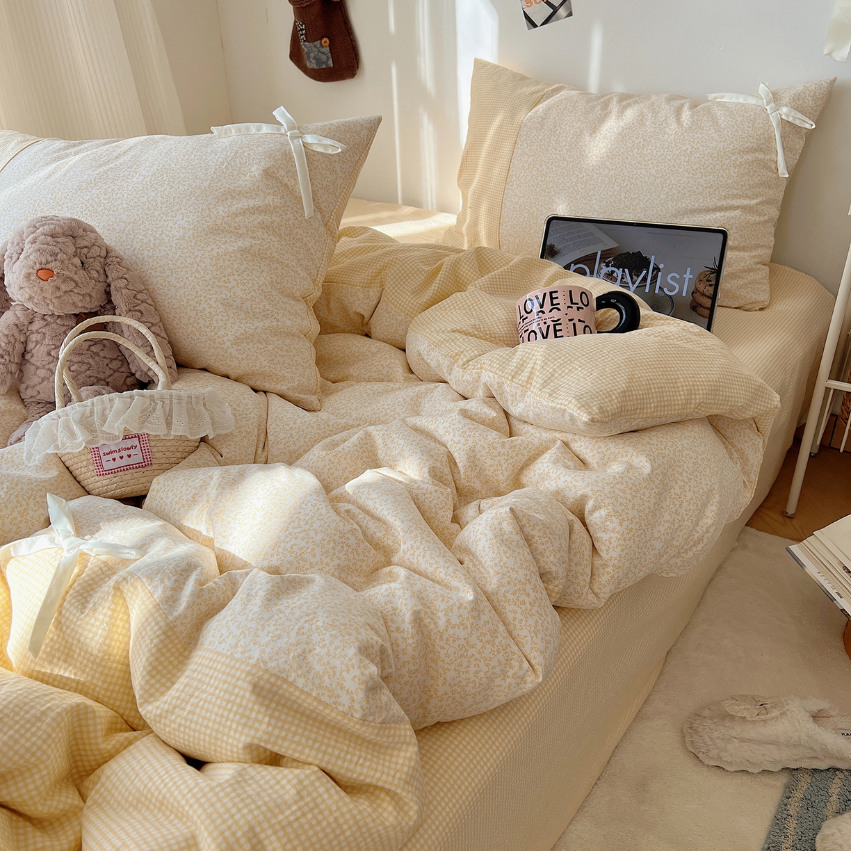 91家纺网 家纺一手货源 找家纺 初夏家纺 2026 公主风蝴蝶结A类古法水洗仿棉四件套床上用品三件套被套床单【提供买家秀】 公主蝴蝶结-黄