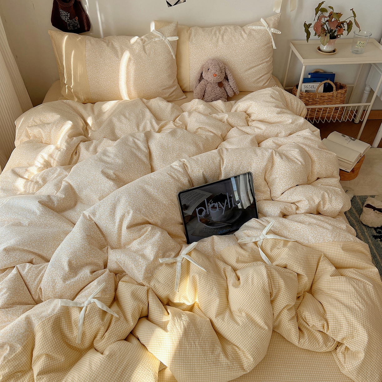 91家纺网 家纺一手货源 找家纺 初夏家纺 2026 公主风蝴蝶结A类古法水洗仿棉四件套床上用品三件套被套床单【提供买家秀】 公主蝴蝶结-黄