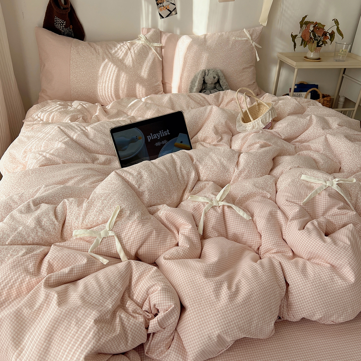 91家纺网 家纺一手货源 找家纺 初夏家纺 2026 公主风蝴蝶结A类古法水洗仿棉四件套床上用品三件套被套床单【提供买家秀】 公主蝴蝶结-玉