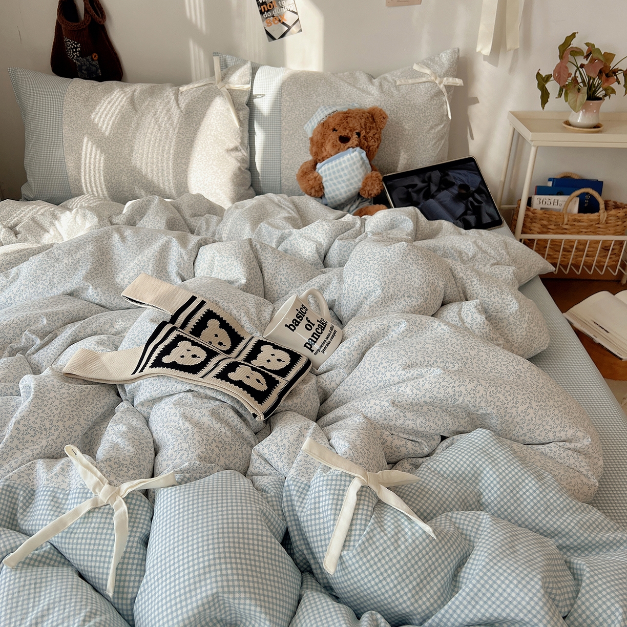 91家纺网 家纺一手货源 找家纺 初夏家纺 2026 公主风蝴蝶结A类古法水洗仿棉四件套床上用品三件套被套床单【提供买家秀】 公主蝴蝶结-蓝