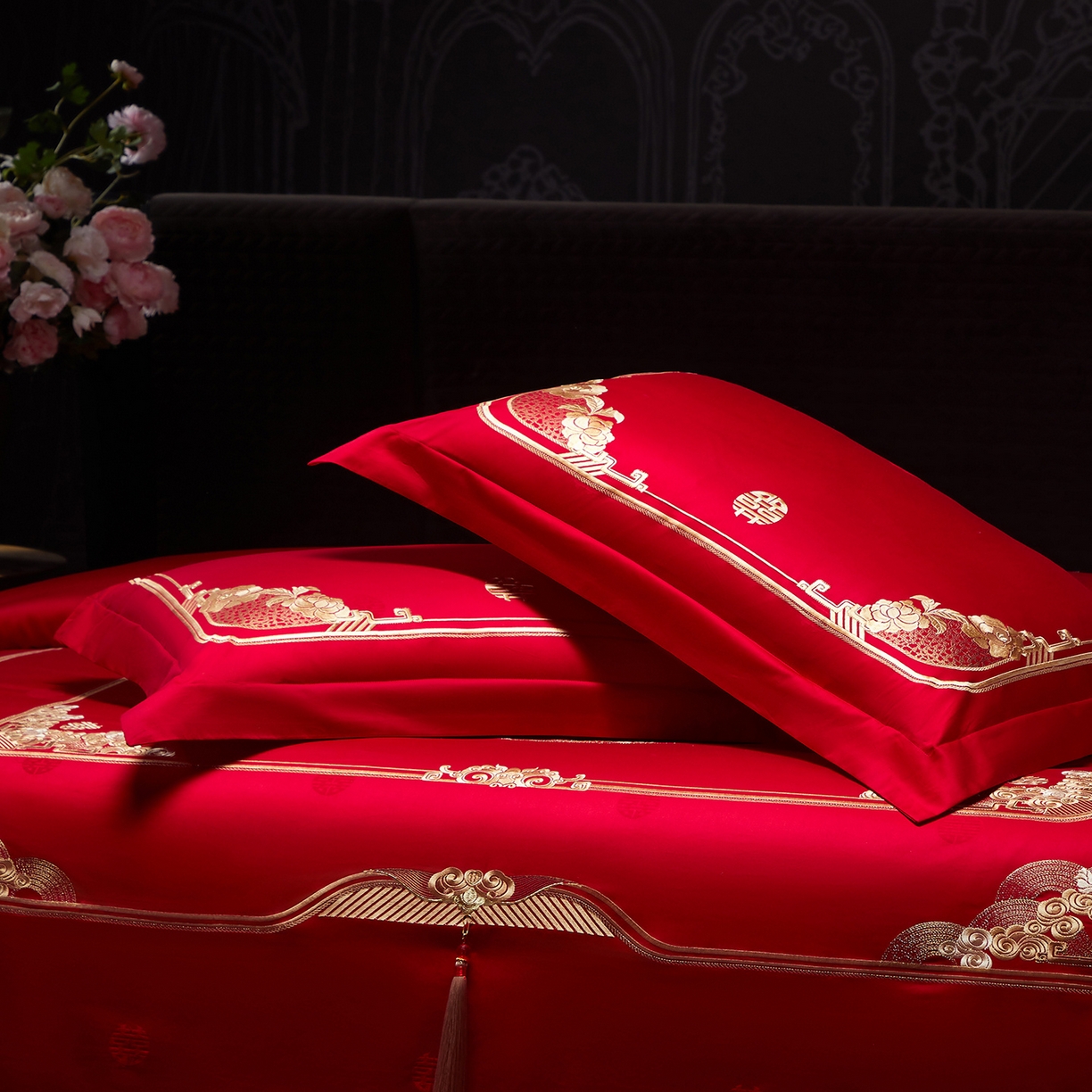 91家纺网 家纺一手货源 找家纺 红番天婚庆 2025新款全棉纯棉提花刺绣四件套 贵族盛典-金