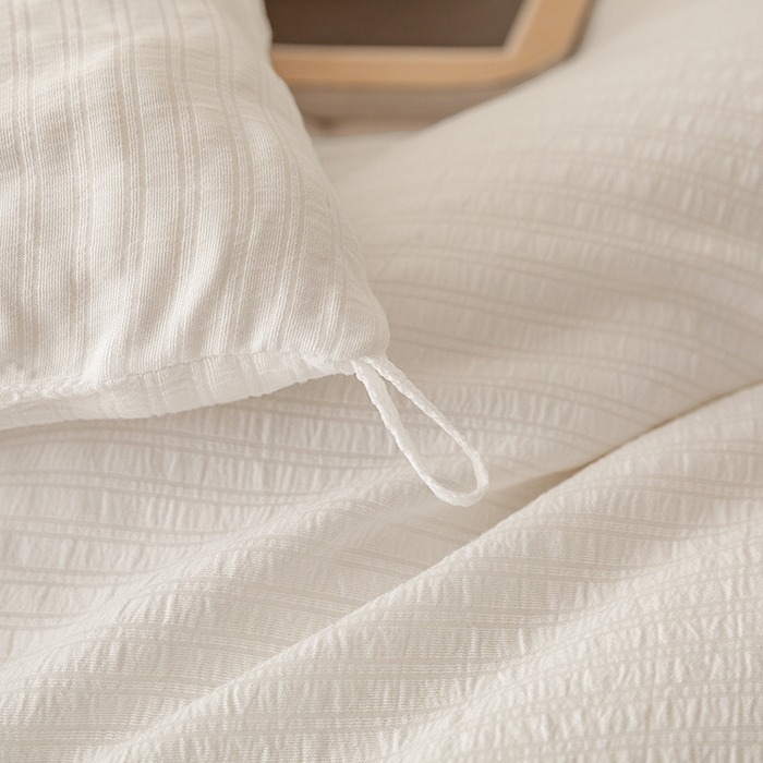 91家纺网 家纺一手货源 找家纺 壹号库家纺 2026新款A类春秋被大豆被冬被 白色