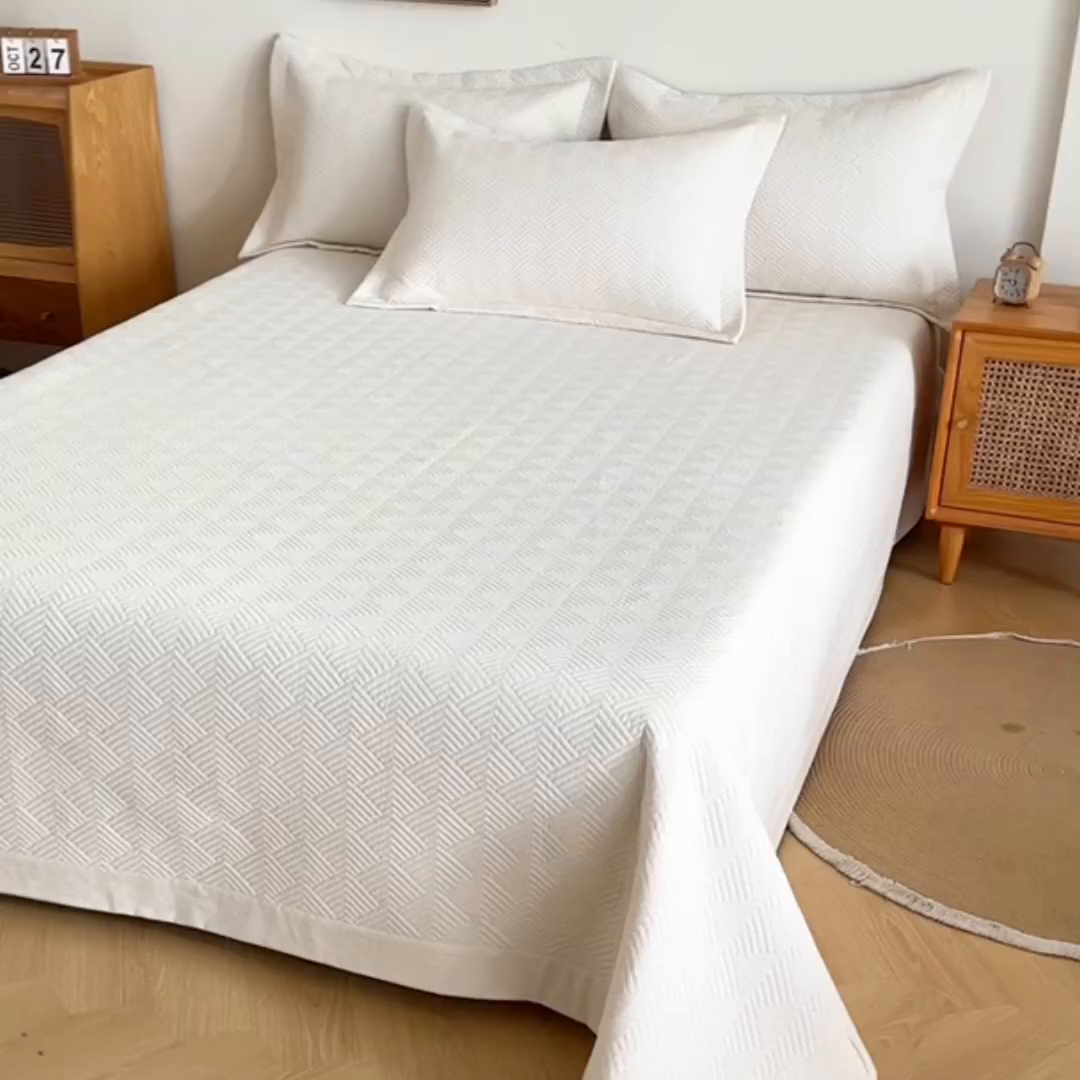 91家纺网 家纺一手货源 找家纺 欧夏家纺 2026新款欧式棉麻床盖三件套夹棉床盖床护垫 波浪纹