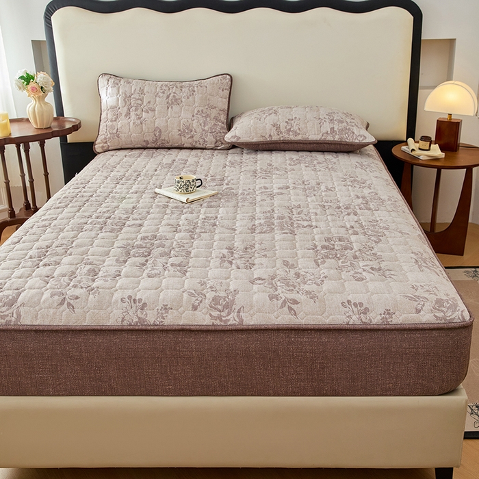 91家纺网 家纺一手货源 找家纺 （总）圣比熊 2026新款原麻夹棉床笠机洗家用防滑透气四季款加厚床罩床垫床单保护套三件套-新款