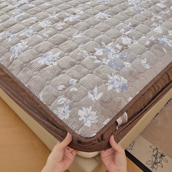 91家纺网 家纺一手货源 找家纺 （总）圣比熊 2026新款原麻夹棉床笠机洗家用防滑透气四季款加厚床罩床垫床单保护套三件套-新款