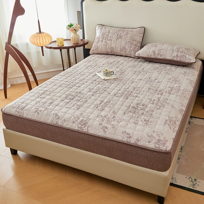 91家纺网 家纺一手货源 找家纺 圣比熊 2026新款原麻夹棉床笠机洗家用防滑透气四季款加厚床罩床垫床单保护套三件套-新款 古堡花园-咖