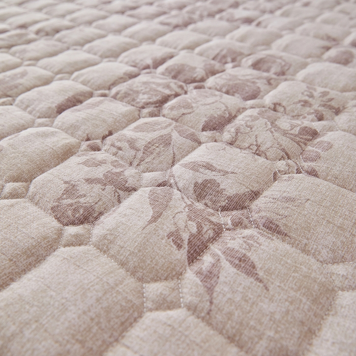 91家纺网 家纺一手货源 找家纺 圣比熊 2026新款原麻夹棉床笠机洗家用防滑透气四季款加厚床罩床垫床单保护套三件套-新款 古堡花园-咖