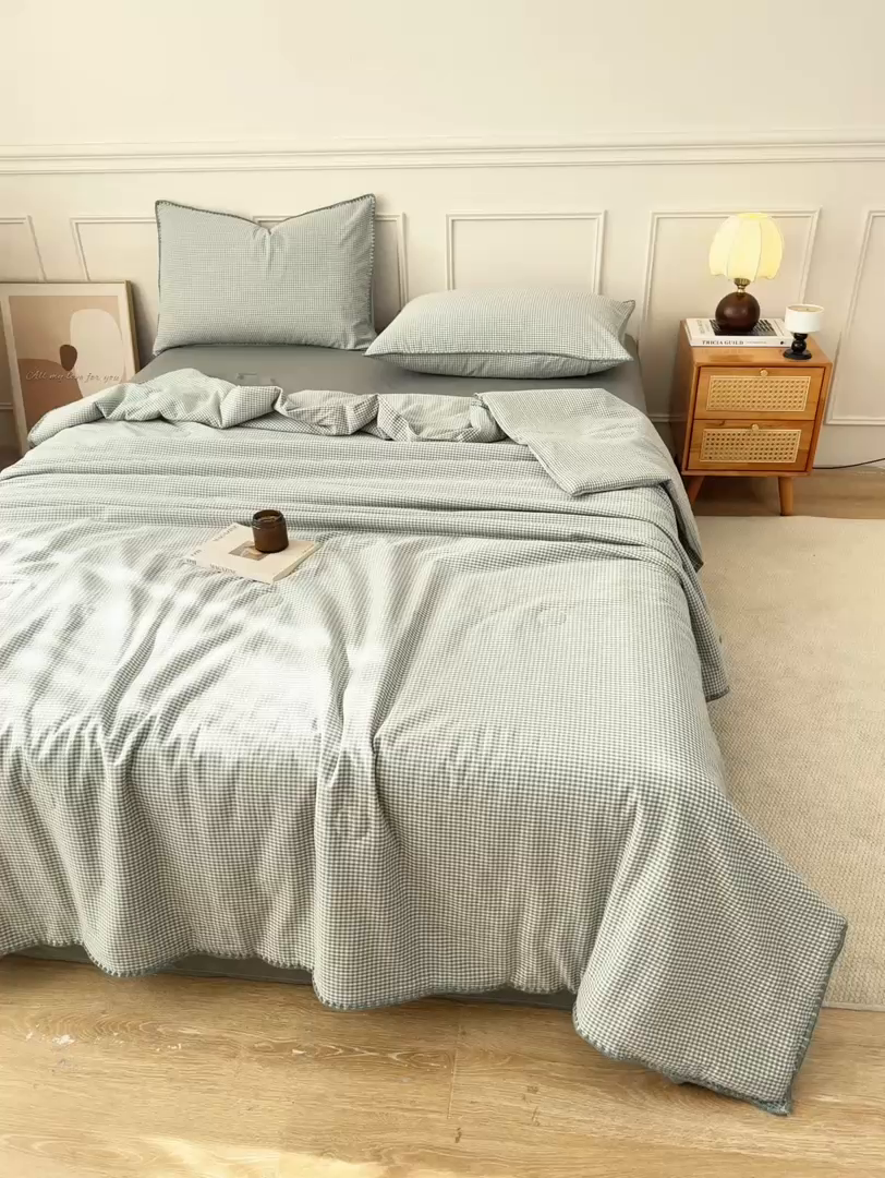 91家纺网 家纺一手货源 找家纺 鸣升家纺 2026新款全棉色织水洗棉贝壳边棉花空调被夏凉被夏被四件套 果绿