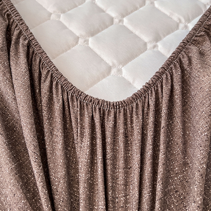 91家纺网 家纺一手货源 找家纺 圣比熊 2026新款原麻夹棉床笠机洗家用防滑透气四季款加厚床罩床垫床单保护套三件套-新款 秋日