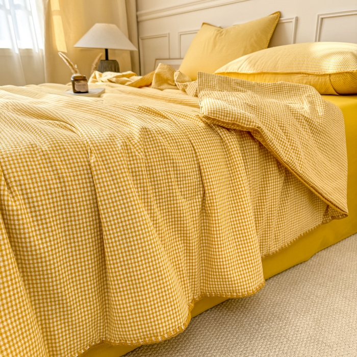 91家纺网 家纺一手货源 找家纺 鸣升家纺 2026新款全棉色织水洗棉贝壳边棉花空调被夏凉被夏被四件套 姜黄