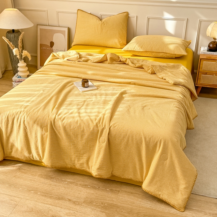 91家纺网 家纺一手货源 找家纺 鸣升家纺 2026新款全棉色织水洗棉贝壳边棉花空调被夏凉被夏被四件套 姜黄