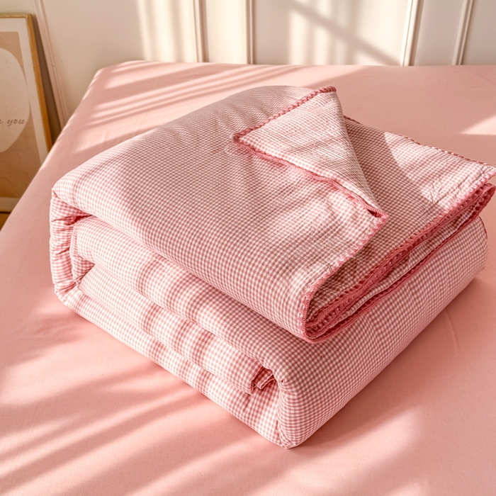 91家纺网 家纺一手货源 找家纺 鸣升家纺 2026新款全棉色织水洗棉贝壳边棉花空调被夏凉被夏被四件套 莎粉