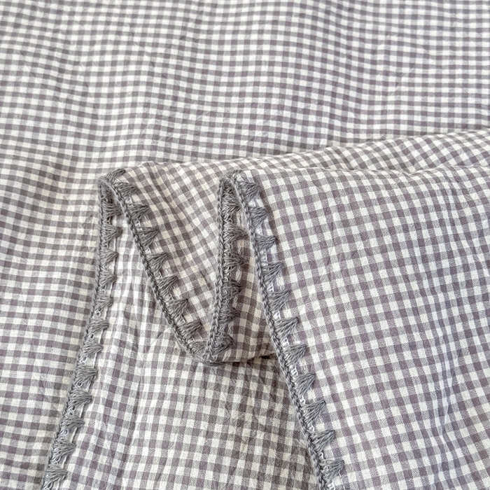 91家纺网 家纺一手货源 找家纺 鸣升家纺 2026新款全棉色织水洗棉贝壳边棉花空调被夏凉被夏被四件套 月光灰