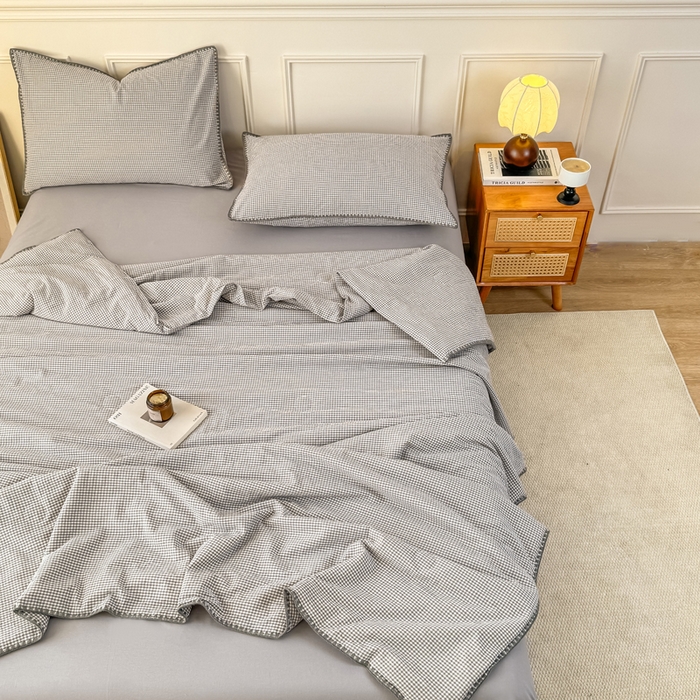91家纺网 家纺一手货源 找家纺 鸣升家纺 2026新款全棉色织水洗棉贝壳边棉花空调被夏凉被夏被四件套 月光灰
