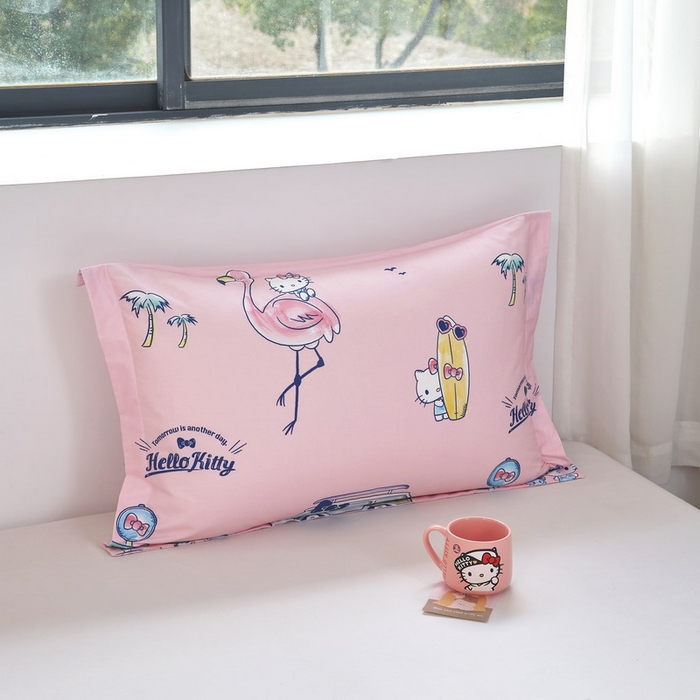 91家纺网 家纺一手货源 找家纺 蘭菲家纺 2026新款全棉三丽欧印花卡通单品枕套 快乐休假