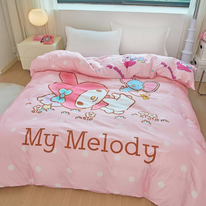 91家纺网 家纺一手货源 找家纺 蘭菲家纺 2026新款全棉三丽欧印花卡通单品被套 轻松美乐蒂