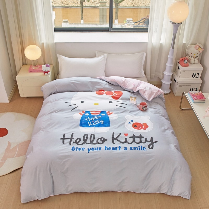 91家纺网 家纺一手货源 找家纺 蘭菲家纺 2026新款全棉三丽欧印花卡通单品被套 可爱KT灰