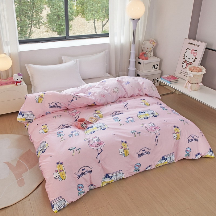 91家纺网 家纺一手货源 找家纺 蘭菲家纺 2026新款全棉三丽欧印花卡通单品被套 快乐休假