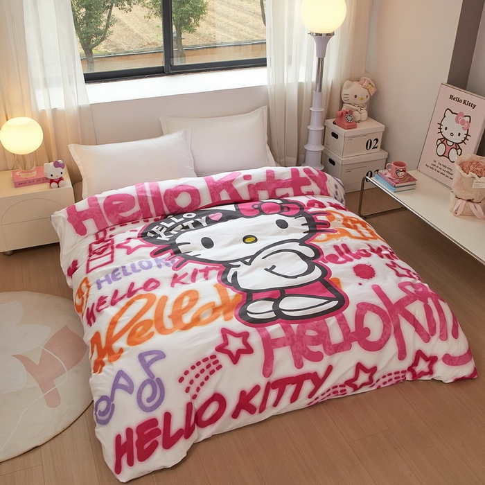 91家纺网 家纺一手货源 找家纺 蘭菲家纺 2026新款全棉三丽欧印花卡通单品被套 涂鸦KT