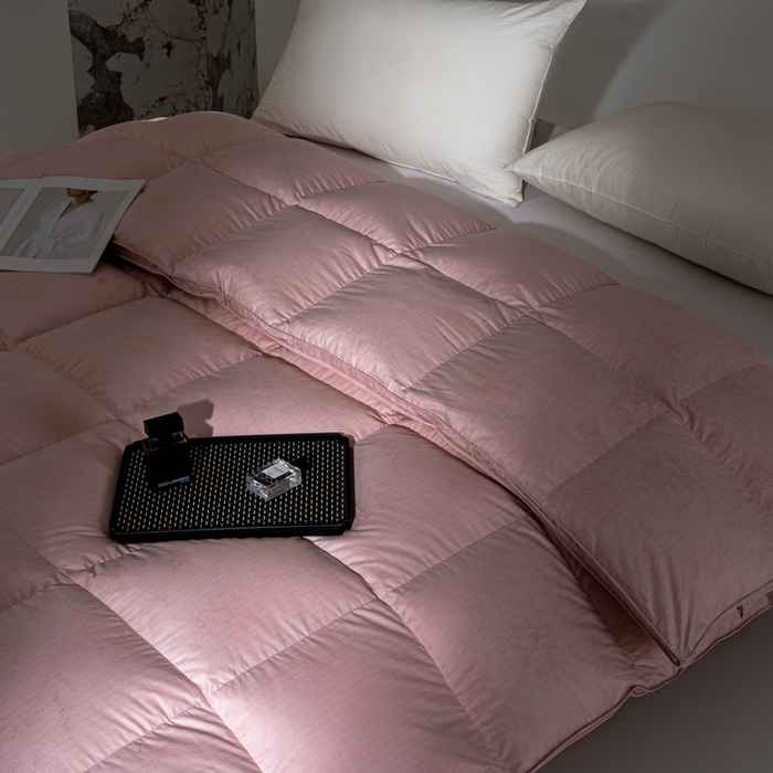 91家纺网 家纺一手货源 找家纺 （总）明羽羽绒 2026新款银丝大提花鹅绒被95白鹅绒被芯羽绒被