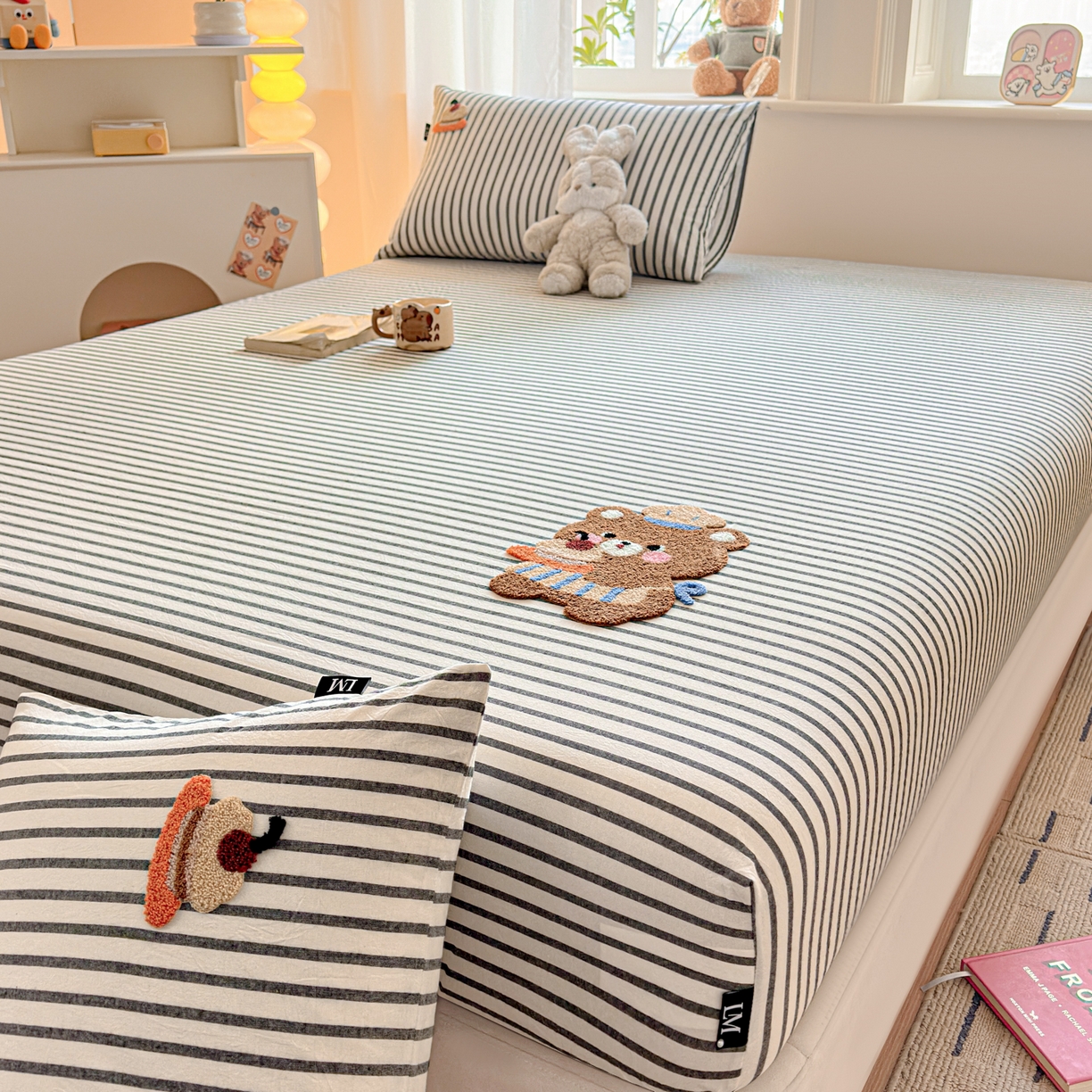 91家纺网 家纺一手货源 找家纺 乐美家纺 2026新款全棉纯棉水洗棉毛巾绣单品床笠单件床笠 舒芙类小熊