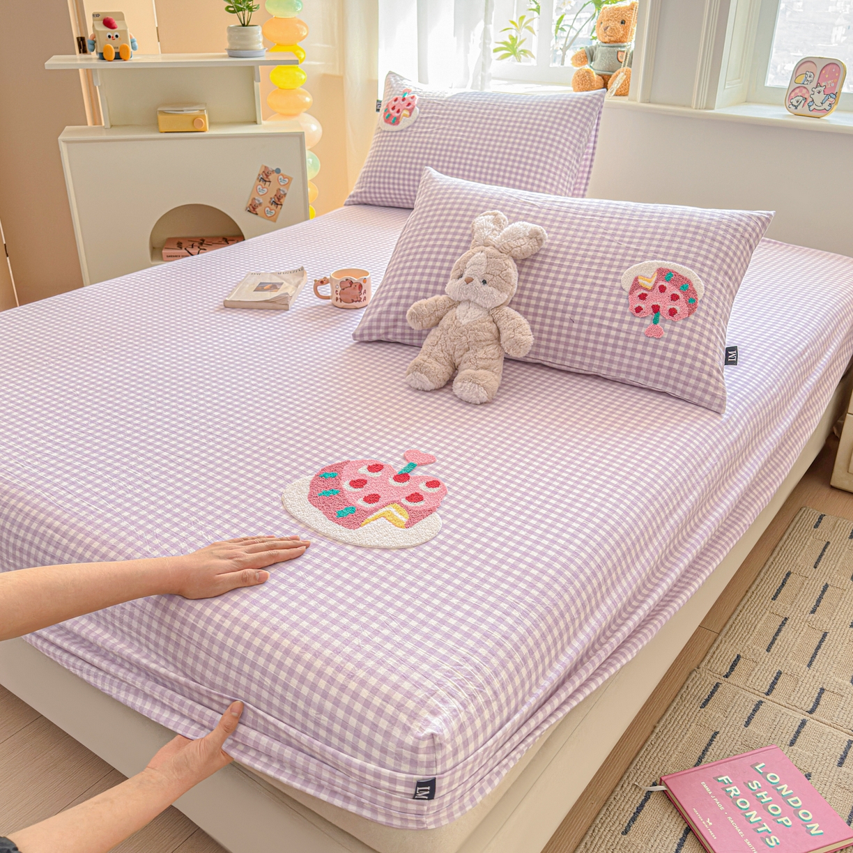 91家纺网 家纺一手货源 找家纺 乐美家纺 2026新款全棉纯棉水洗棉毛巾绣单品床笠单件床笠 草莓蛋糕