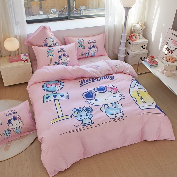 91家纺网 家纺一手货源 找家纺 蘭菲家纺 2026新款全棉三丽欧印花卡通四件套 车站KT