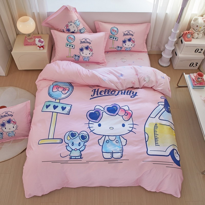 91家纺网 家纺一手货源 找家纺 蘭菲家纺 2026新款全棉三丽欧印花卡通四件套 车站KT