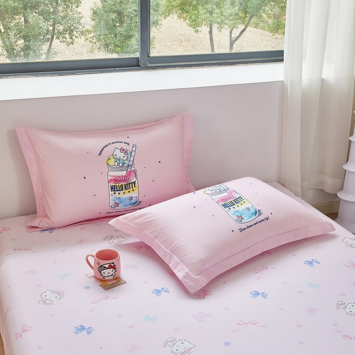 91家纺网 家纺一手货源 找家纺 蘭菲家纺 2026新款全棉三丽欧印花卡通四件套 大杯奶茶KT